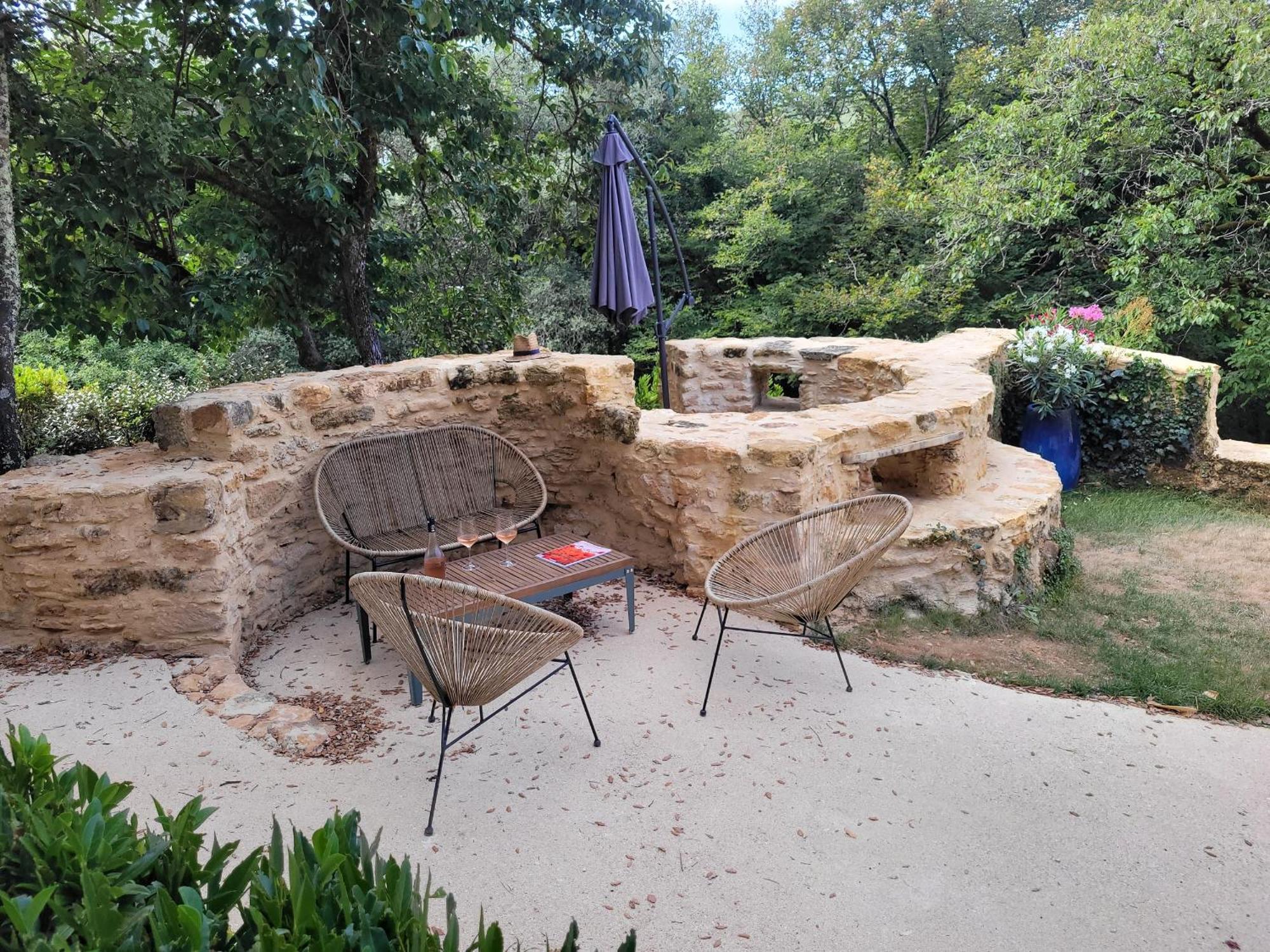 Domaine De Cantegrel - Gites De Charme Et Suite Troglodyte En Perigord Vitrac  Exterior photo